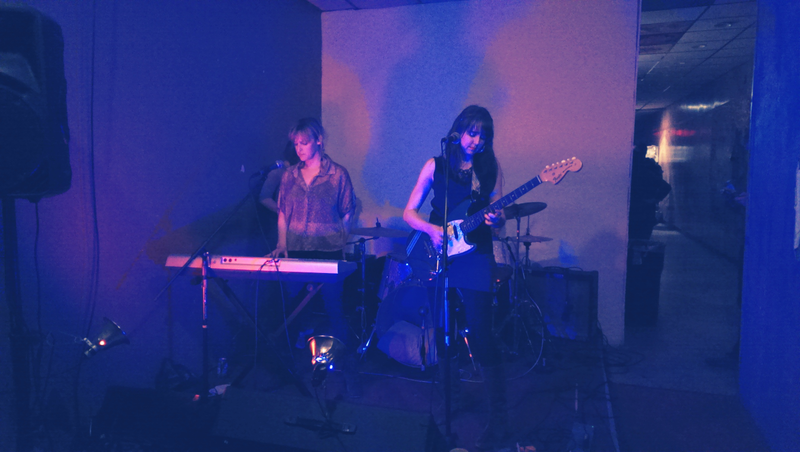 Illustration for article titled A Late-Night Punk Rock Set Is Incomplete Without the New HTC One